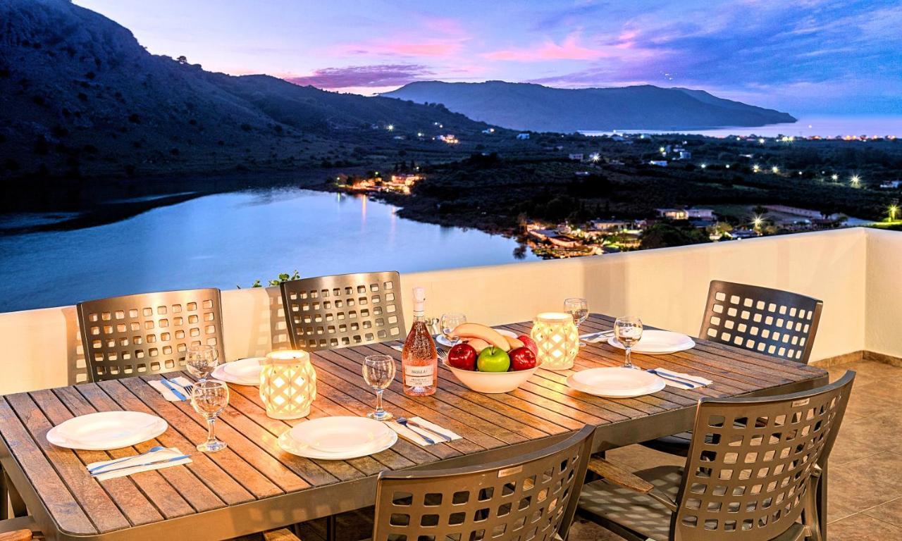 Du Lac Villas Kournás エクステリア 写真